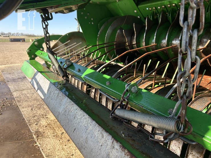 2016-john-deere-l340-image-56