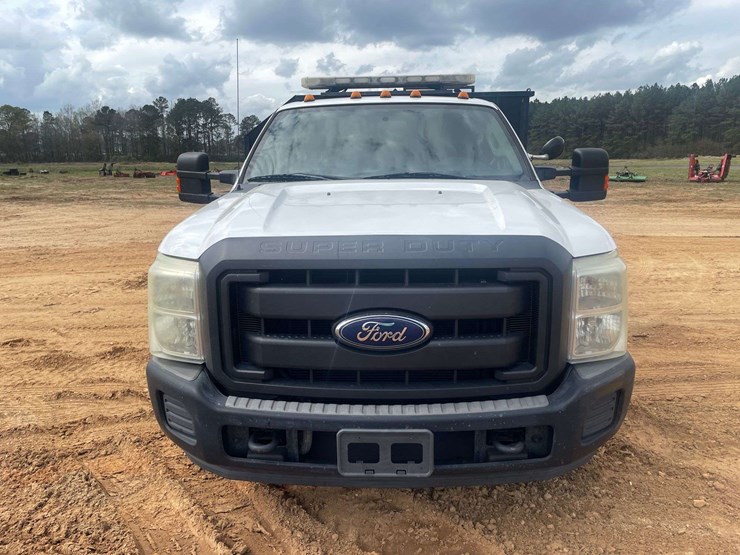 2015-ford-f350-image-5