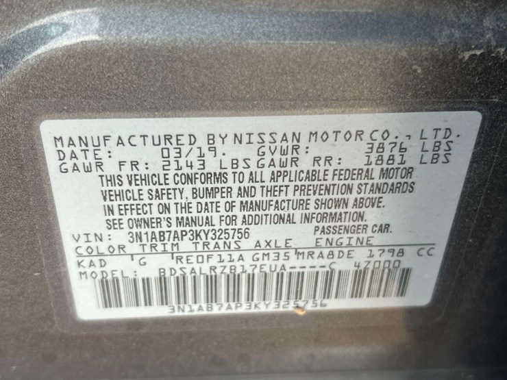 2019-nissan-sentra-sr-image-19