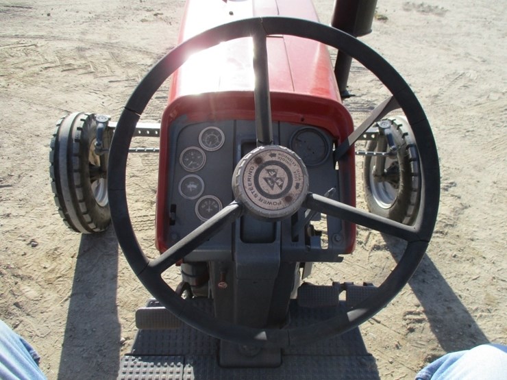 massey-ferguson-ag-tractor,-image-9
