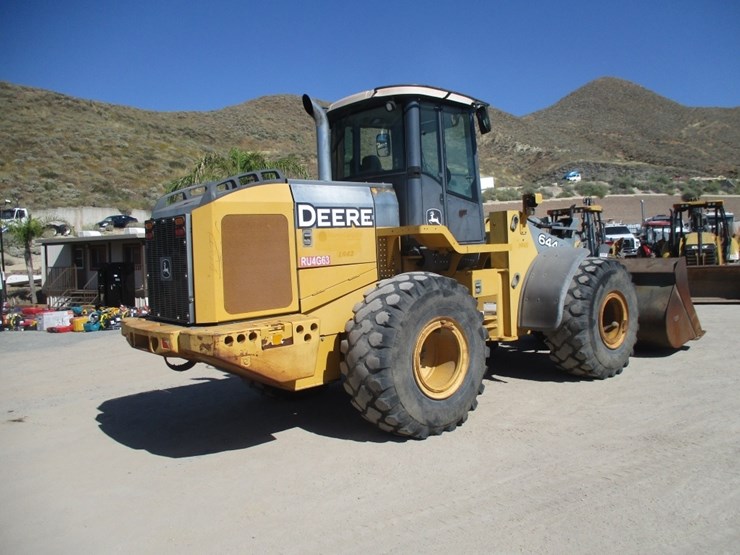 2007-deere-644j-image-4