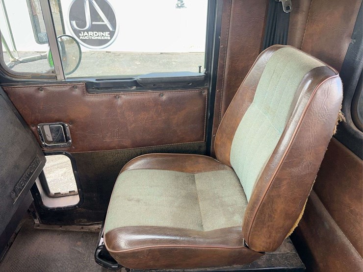 1991-kenworth-t450-image-25