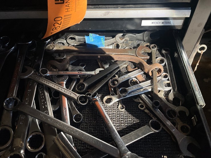 #1822-•-drawer-of-combination-wrenches-image-3