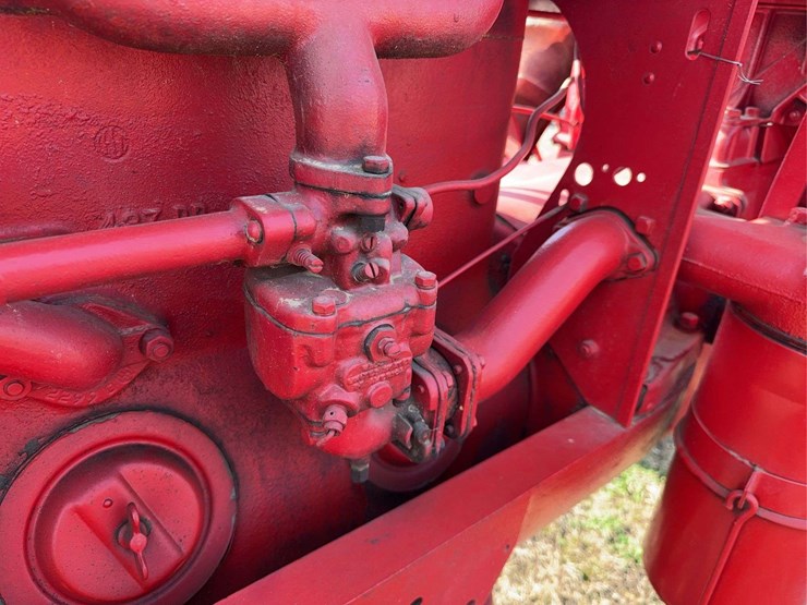 mccormick-deering-w-30-image-22