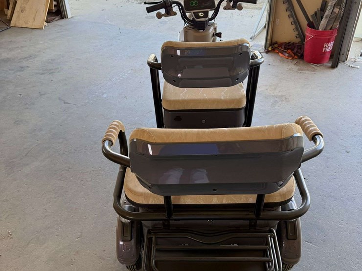 600w-3-person-electric-cart-(new/unused)-**unassembled**-image-3