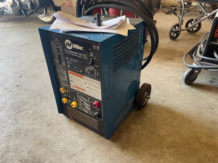 #1814-•-miller-thunderbolt-ac/dc-welder-image-2