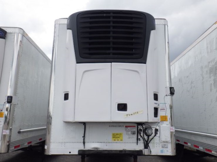 2019-utility-3000r-image-2