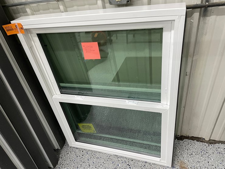 #8552-•-double-hung-window-image-4