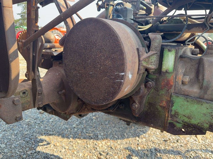john-deere-h-image-36
