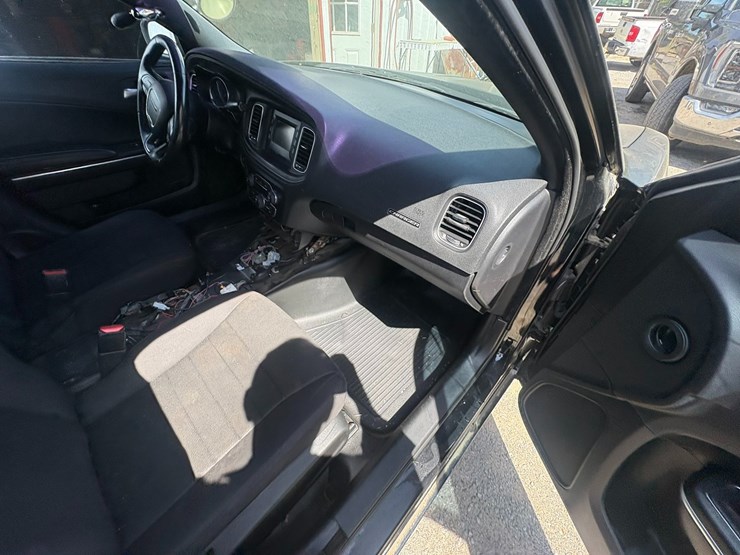 #23960-•-2015-dodge-charger-sedan-2c3cdxat6fh890807-image-30