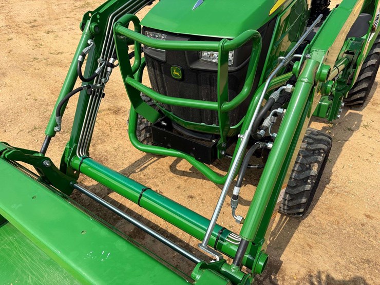 2025-john-deere-1025r-image-20