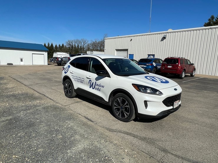 2021-ford-escape-image-3