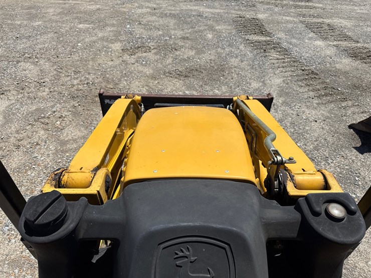 john-deere-110-image-26