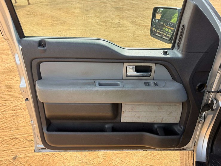 2011-ford-f150-image-10