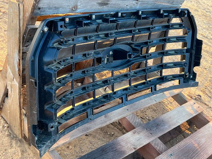 2015-ford-f150-image-8