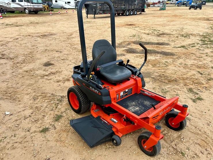 2022-kubota-z231kw-zero-turn-lawn-mower-(26-hours)-image-4