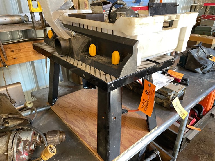 #1852-•-rockwell-router-with-wolfcraft-router-table-image-3