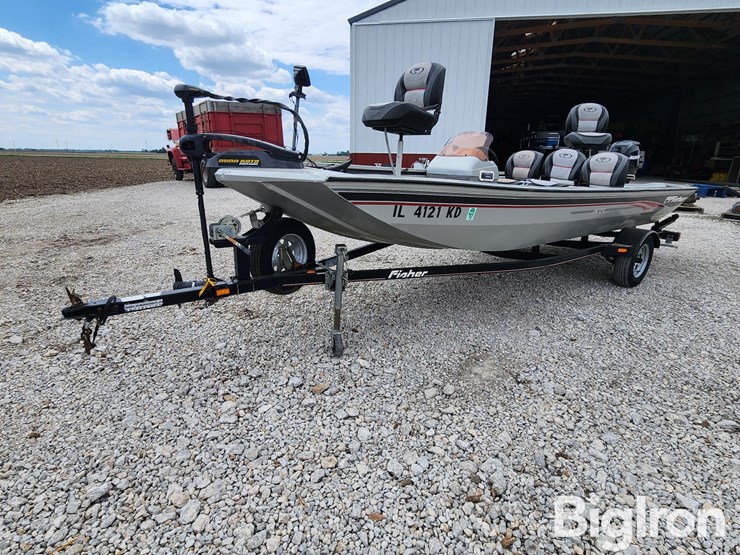2007-fisher-1700-bass-boat-w/-trailer-image-1