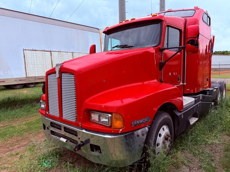 1998-kenworth-t600-image-7