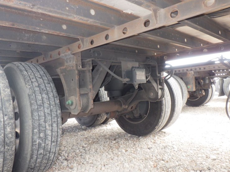 2019-utility-3000r-image-7