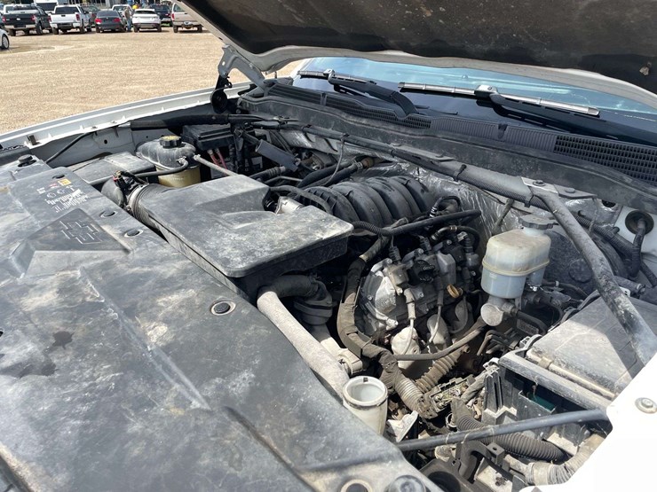2015-chevrolet-silverado-1500-image-7