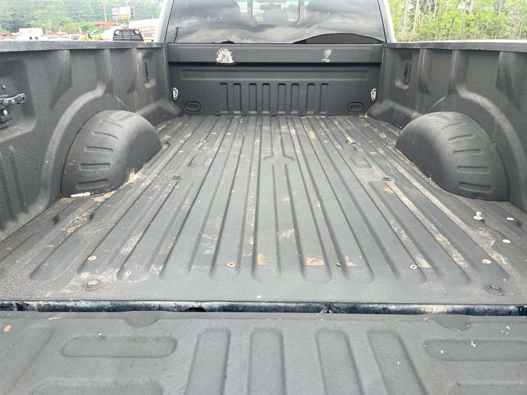 2017-ford-f350-image-15