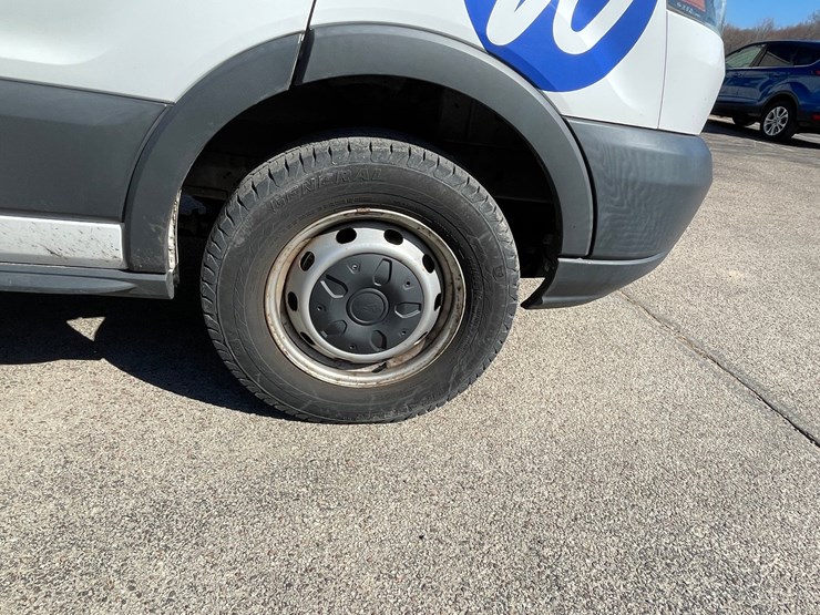 2016-ford-transit-image-67