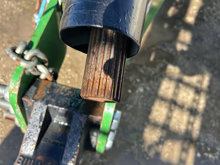 2016-john-deere-l340-image-13