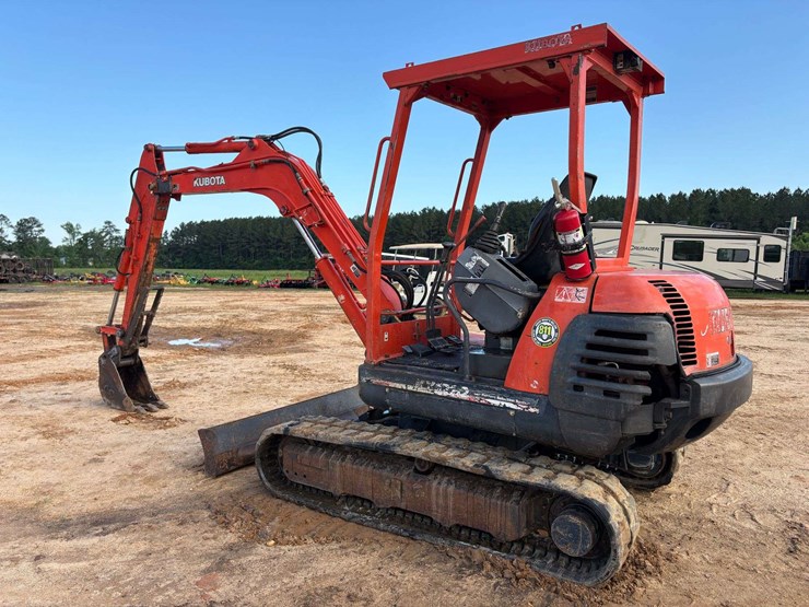 kubota-kx121-2-image-2