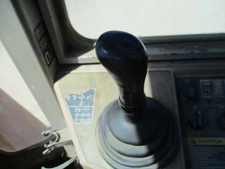 1994-deere-644g-image-9