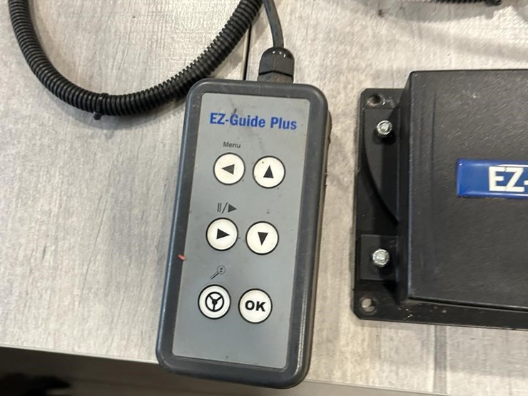 trimble-ez-steer-500-image-7