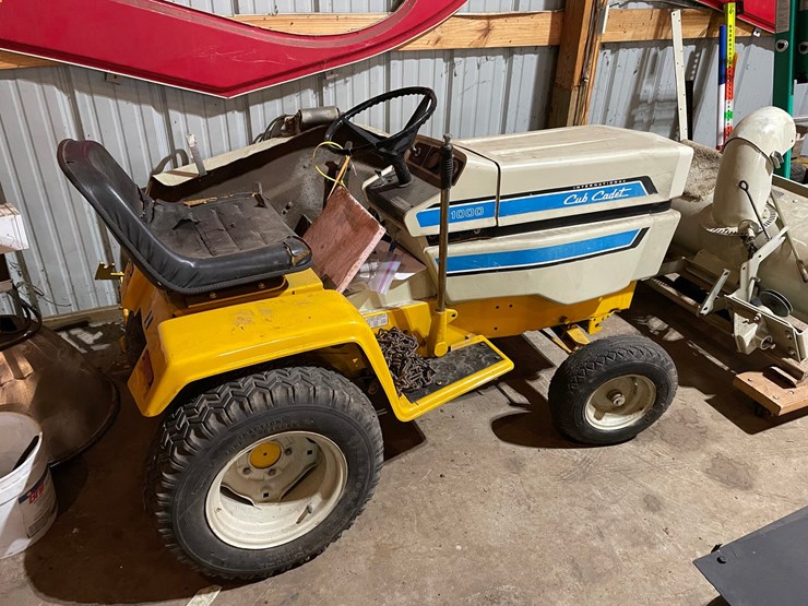international-cub-image-1