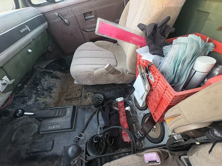 #23974-•-inop-1984-chevrolet-military-truck-4x4-pickup-vin:-1gchd34j7ff338030-image-30