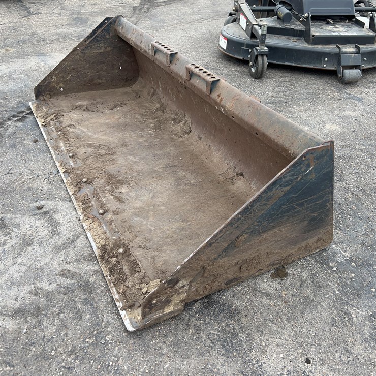 Bobcat Dirt Bucket