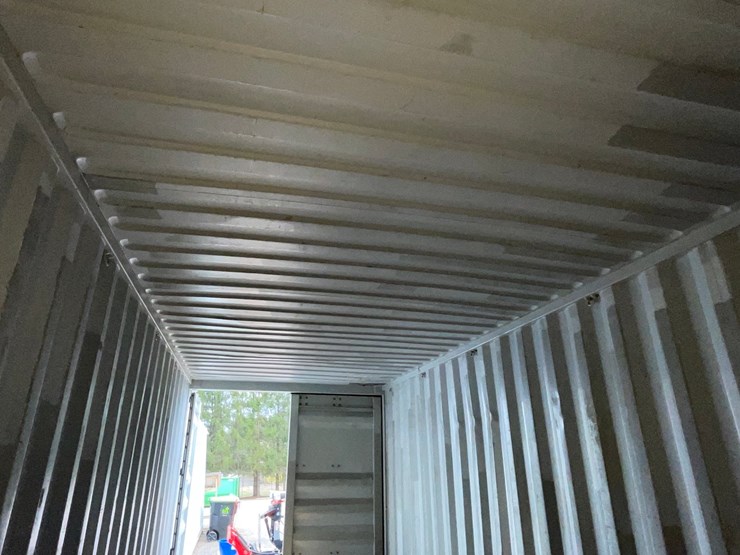 #3285-•-blue-shipping-container-image-14
