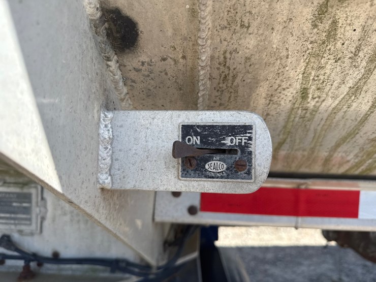 #42730-•-1996-weld-it-s/a-5400gal-fuel-trailer-1w9t23269tl010011-inv#-42730-image-22