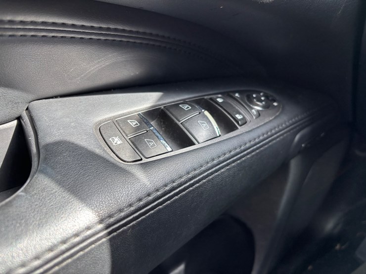 #35468-•-2013-infiniti-7x35-image-17