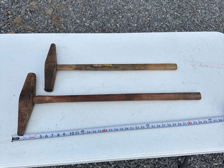 #541-•-2-pick-hammers-or-spike-hammers-image-1