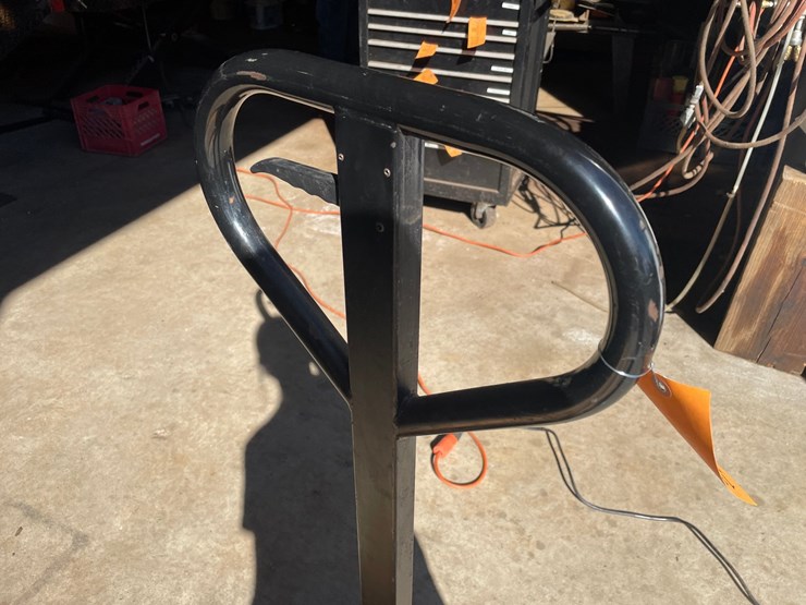 #1816-•-4,400-lbs.-pallet-jack-image-9