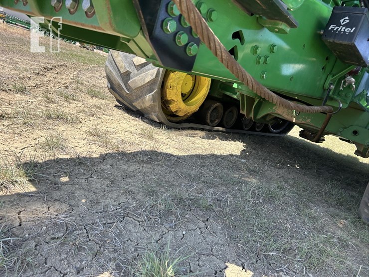 2013-john-deere-9560rt-image-22