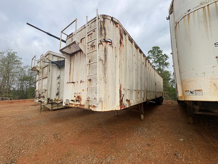 #41745-•-steel-48'-t/a-chip-trailer-image-1