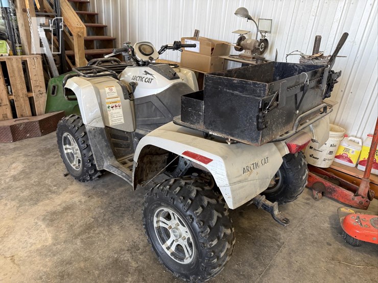 arctic-cat-700-image-2