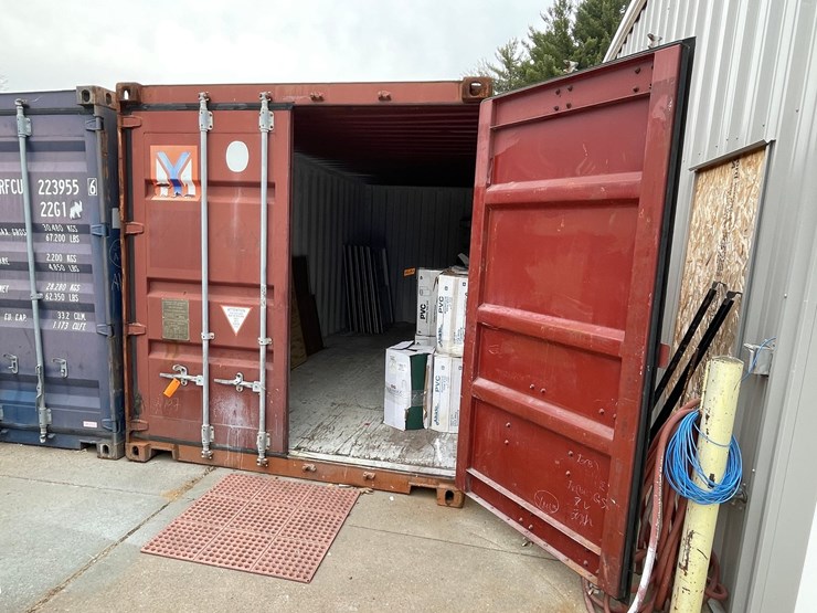 #3286-•-red-shipping-container-image-7
