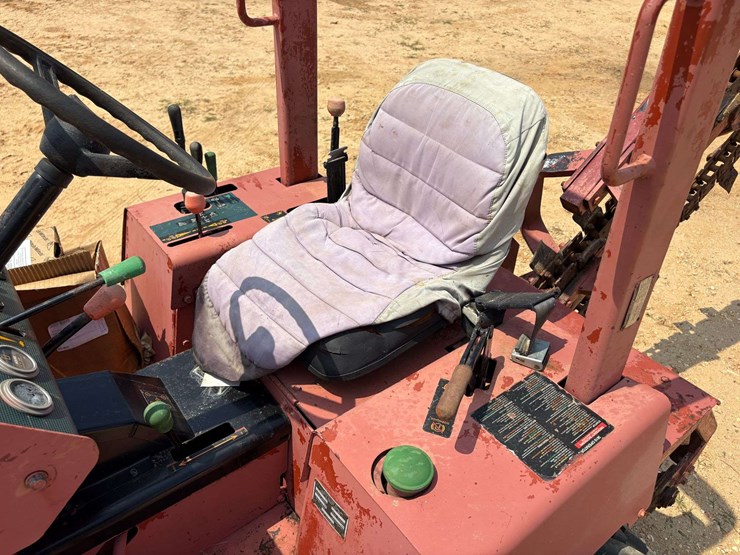 2003-ditch-witch-3610dd-image-18