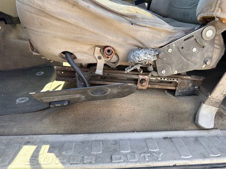2008-ford-f350-image-38