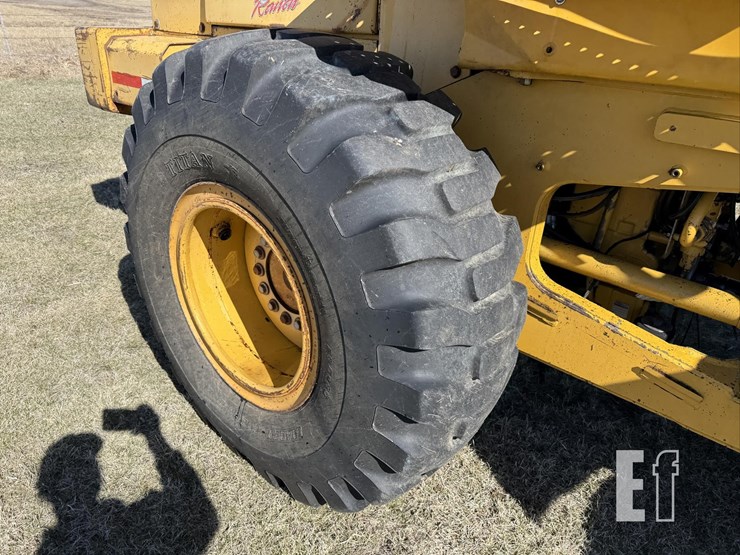 1997-deere-544g-image-17