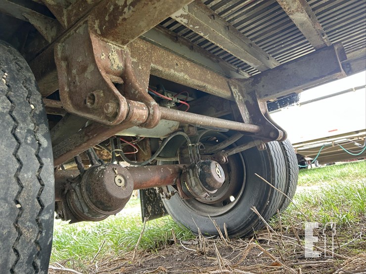 1994-strick-trailer-image-27