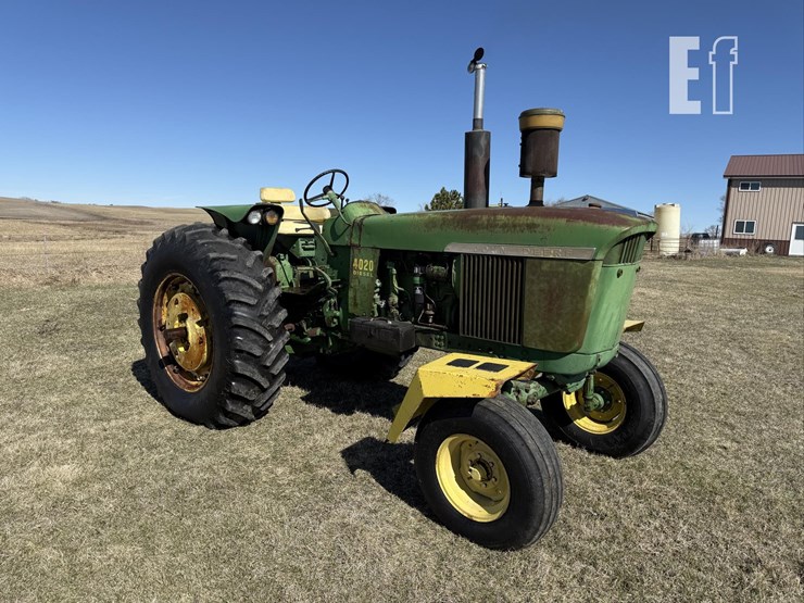 john-deere-4020d-image-2