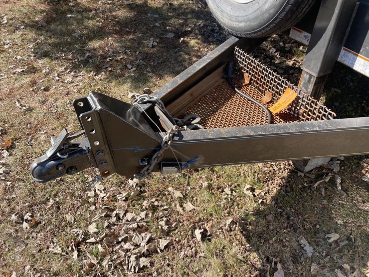 #1808-•-2014-road-warrior-tandem-axle-equipment-trailer-(has-wi-title)-image-17