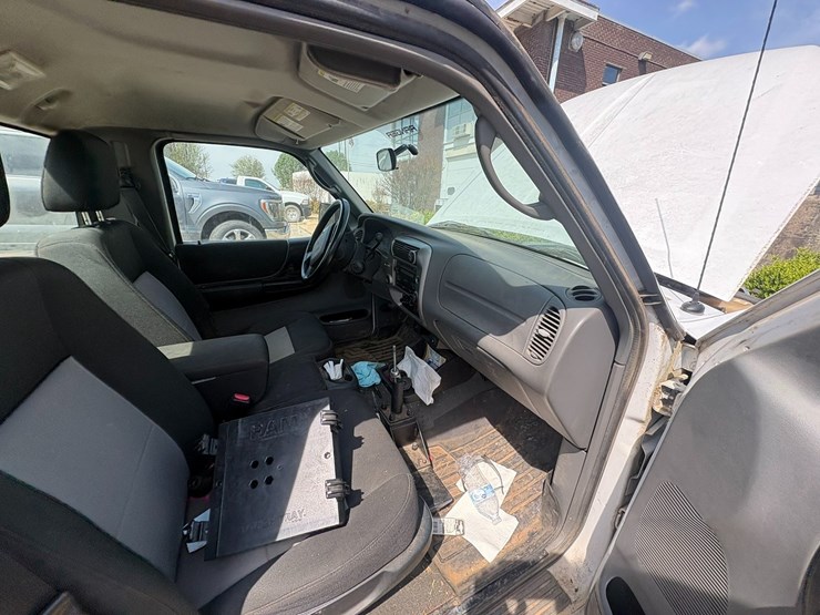 2010-ford-ranger-image-26